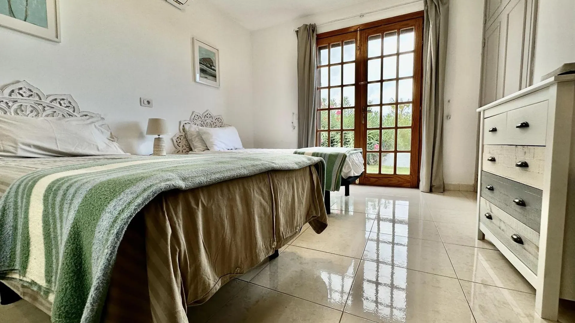 Great Escape, Golf Del Sur Villa San Miguel de Abona